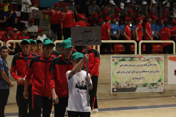 مشعل مسابقات کشوری ورزش دانش‌آموزی در تبریز روشن شد