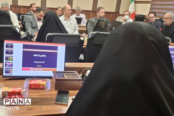 کارگاه توانمندسازی مدیران مقطع متوسطه اول در شهر ری