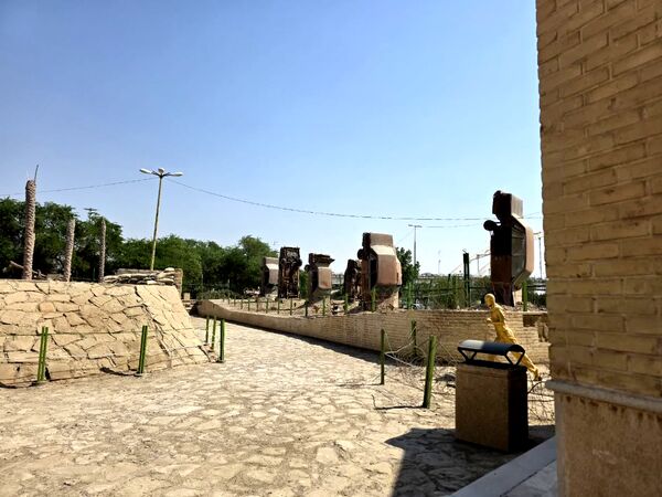 سفر معنوی راهیان نور دانش‌آموزان دبیرستان دخترانه خلیلی یزد