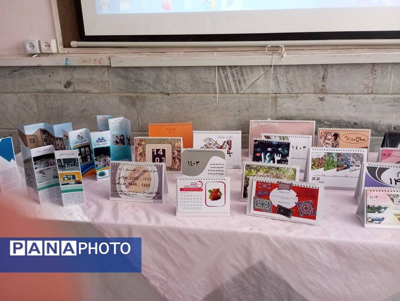 بازدید دبیرستان خدیجه شهرستان شیروان از هنرستان‌های حضرت معصومه(س)، محمودیه وگوهرشاد همزمان با هفته آشنایی با مشاغل