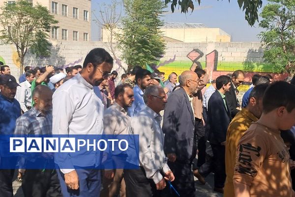 همبستگی مردم ولایتمدار نسیم‌شهر در راهپیمایی علیه رژیم صهیونیستی