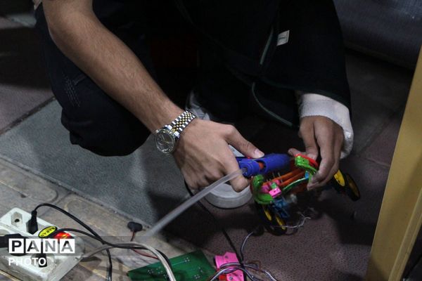 برگزاری مسابقات رباتیک و ماشین‌های هوشمند در اسلامشهر