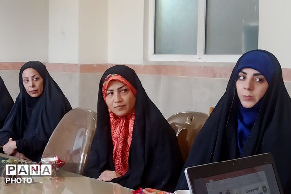 نقش‌آفرینی فعال اولیاء در مسیر تربیتی دانش‌آموزان