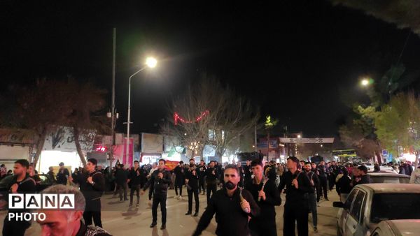 دسته های عزاداری شبانه در تجمع شهرستان نیشابور 