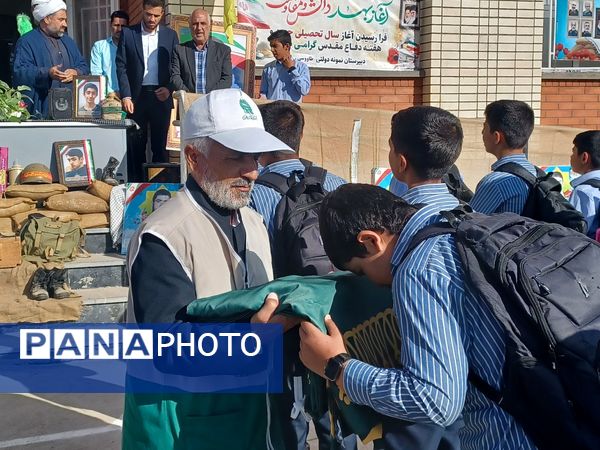 یادواره شهدا دانش آموز در دبیرستان نمونه مرحوم طاووسی شهرستان خلیل آباد 