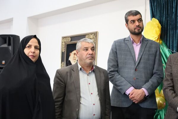 تجلیل از خیر مدرسه‌ساز دبستان دخترانه شاهد پوررضایی