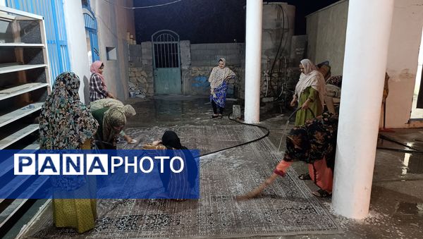 حسینیه حضرت ابوالفضل(ع) در استقبال از ماه محرم سیاه پوش و غبارروبی شد