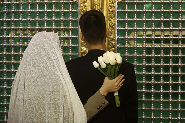 جشن ازدواج ۶۵۰ زوج دانشجوی دانشگاه‌های قم در سالروز میلاد جوادالائمه(س)