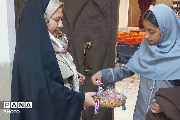 همایش همیاران مشاور دختران متوسطه اول و دوم در کانون شهید آوینی 