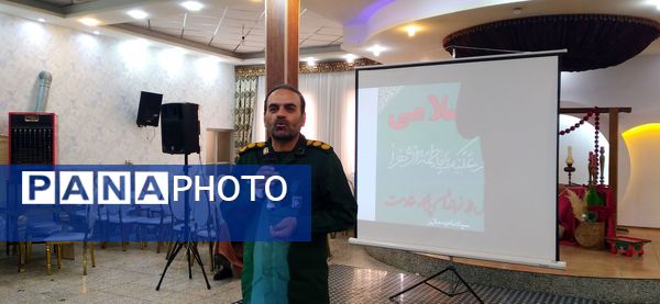 تجلی آوای وحی در آیین تجلیل از برگزیدگان مسابقات قرآن و عترت بسیج ملایر