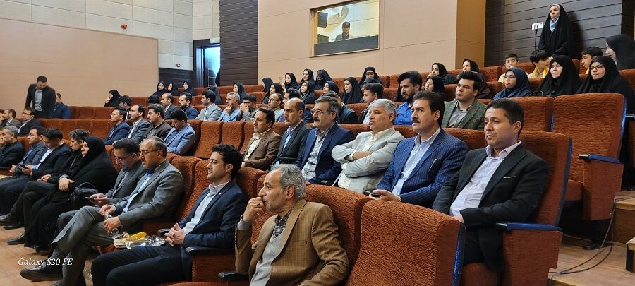 آیین تجلیل از معلمان نمونه خراسان شمالی 