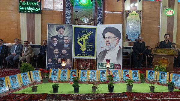 مراسم شهدای خدمت در ایلخچی با حضور دانش‌آموزان پیشتاز
