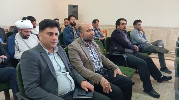 نشست توانمندسازی مدیران و مشاوران مدارس بن با محوریت پیشگیری از آسیب‌های اجتماعی
