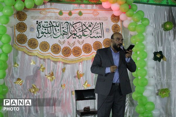 همدان غرق در نور و شادی میلاد پیامبر اکرم(ص)