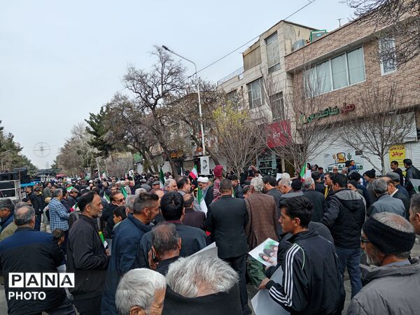 حضور پرشور مردم انقلابی شهرستان نیشابور در نماز جمعه روز جهانی قدس 