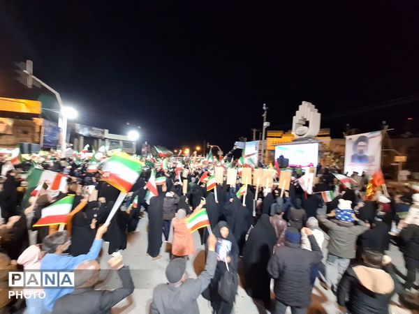 تجمع بزرگ مردم غیور مرودشتی در خیابان‌ها