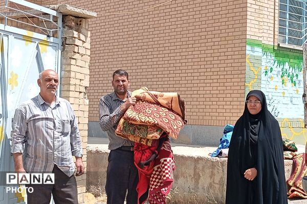 دانش‌آموزان جهادی شهرستان بن به استقبال سال تحصیلی جدید رفتند