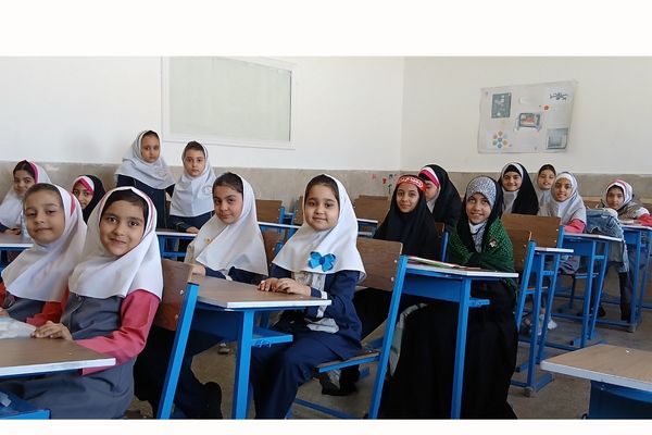 مسابقات قرآن، عترت و نماز دانش‌آموزان دختر منطقه کهریزک 