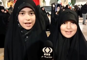 ما انتقام خون امام شهیدمان را می گیریم