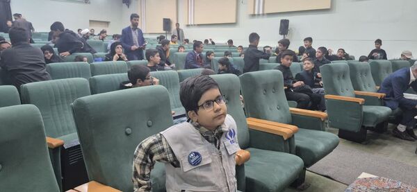 محفل ماهیانه  انس با قرآن کریم در کانون لقمان کاشمر 