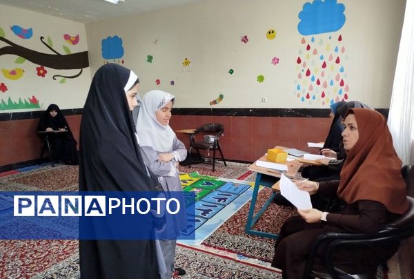 چهل و سومین دوره مسابقات قرآن عترت و نماز در شهرستان کاشمر 