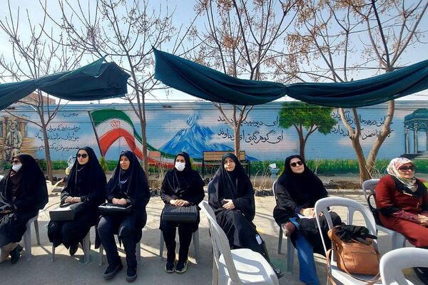 برگزاری جشن احسان و نیکوکاری در دبستان حکیم نظامی کهریزک 