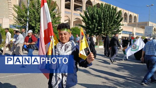 برگزاری نماز جمعه نصر به امامت رهبر معظم انقلاب اسلامی 