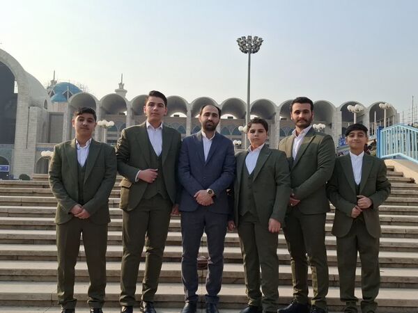 اجرای سرود توسط گروه نورالثقلین و گروه کوثر با حضور وزیر آموزش و پرورش