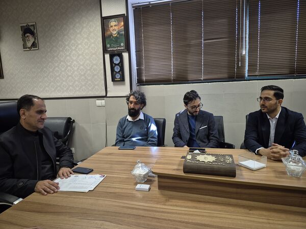 تفاهم‌نامه همکاری سازمان دانش‌آموزی فارس با بازیت