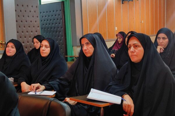  جلسه مدیران دبیرستان‌های ناحیه یک شهرری