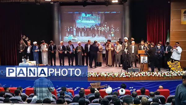 همایش بزرگ «شکوه هجرت» با حضور پرشور دانشجویان و فعالان فرهنگی در دانشگاه یاسوج