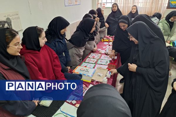 جشنواره ایرانمون در دبیرستان خدیجه کبری (س) پردیس