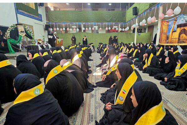 اختتامیه اعتکاف دانش‌آموزی رباط‌کریم با حضور مسئولان