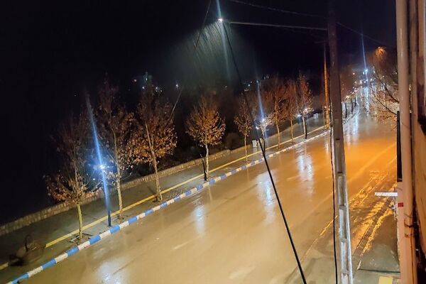طنین ترانه باران زمستانی در آسمان شهر بار نیشابور 