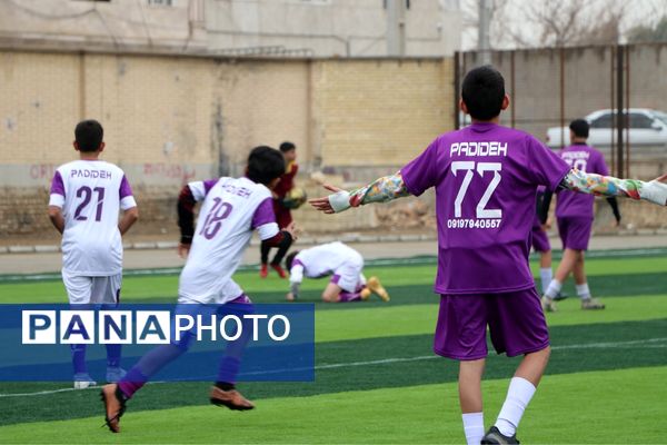 آیین افتتاحیه زمین ورزشی چمن مصنوعی اورین