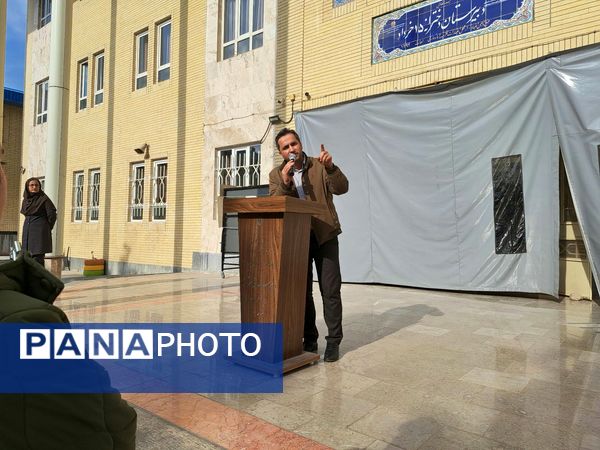 المپیاد علمی در دبیرستان 15 خرداد