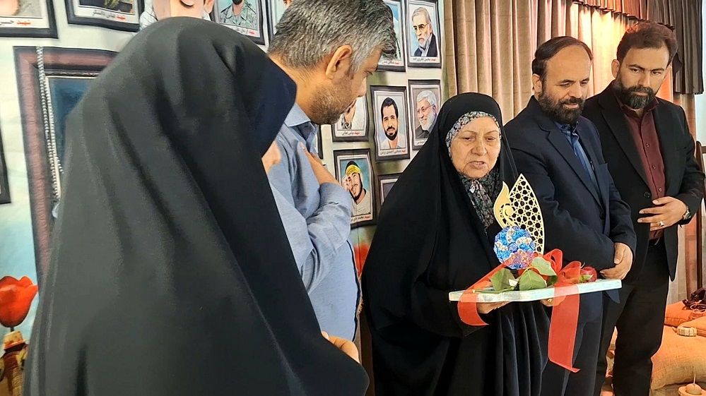 یادواره شهدای دانش‌آموزی در دبیرستان فاطمیه ناحیه یک کرج