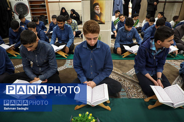 محفل انس با قرآن کریم به‌مناسبت یادبود شهید سید حسن نصرالله
