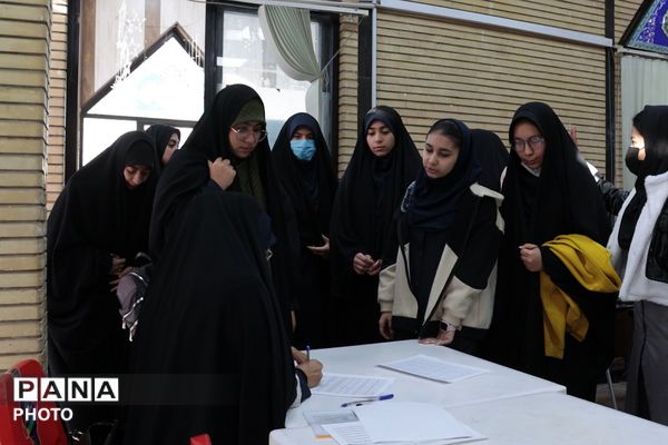 مسابقات قرآن، عترت و نماز دختران در دارالقرآن اسلامشهر