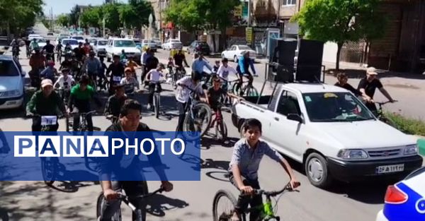 برگزاری همایش دوچرخه‌سواری در شهرستان باخرز 