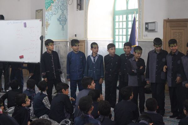 عزاداری دانش‌آموزان قم در آستان مقدس امامزاده سیدعلی(ع)