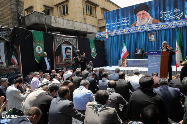 بیعت معلمان با رهبر معظم انقلاب