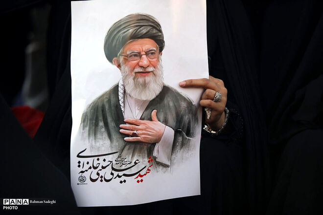 پیکر رهبر شهید وارد نجف شد + فیلم