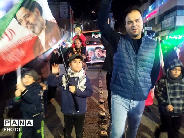 شور و شوق بی‌نظیر مردم ولایتمدار و انقلابی فردیس 