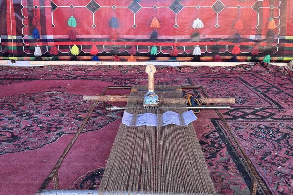 پاسداشت آیین کهن یلدا در دبستان حشمتیه آباده