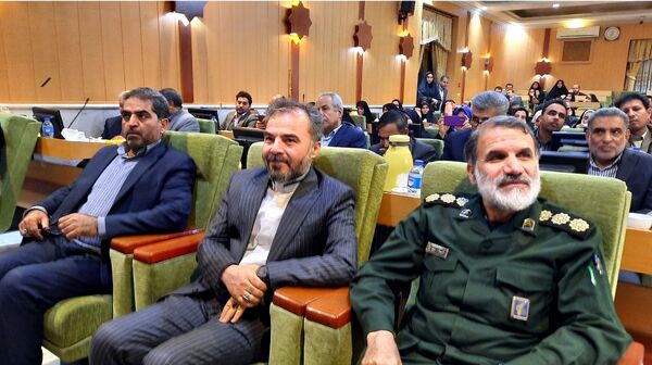 تجلیل از برگزیدگان پژوهشگر خراسانی در مشهد
