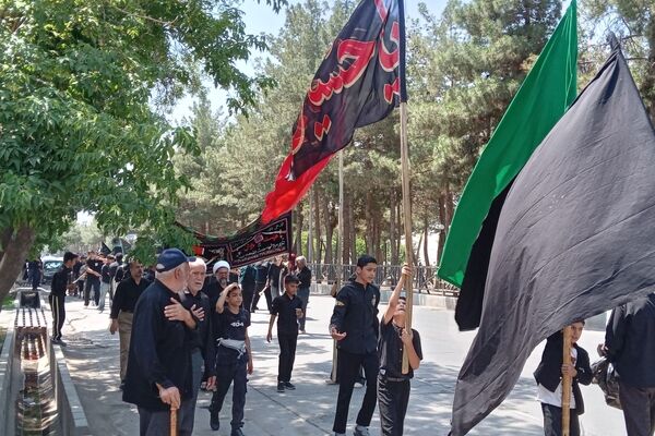 مراسم عزاداری مسجد پنج تن در روز عاشورای حسینی