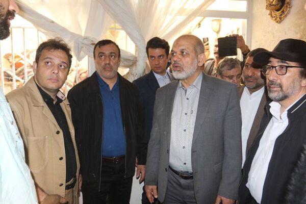 بازدید وزیر کشور از روند بازگشایی و خدمت‌رسانی در مناطق سیل‌زده مشهد