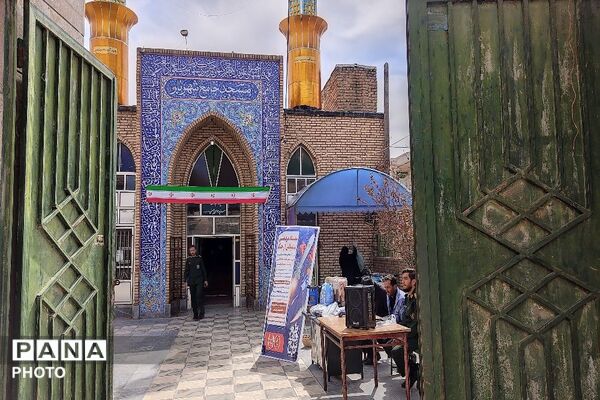 اقامه نماز جمعه در آخرین هفته  ماه مبارک رمضان در شهر بار نیشابور