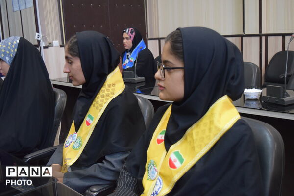 نشست خبری اصحاب رسانه در فارسان 